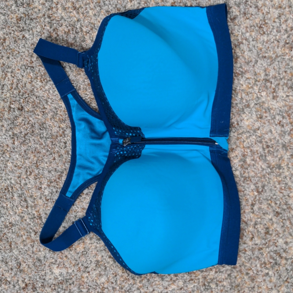 Wacoal high impact sports bra